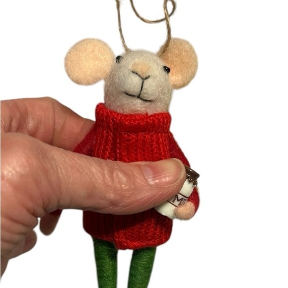 Vintage felt Christmas white mouse holding milk jar red sweater green legging 5” - Picture 14 of 15